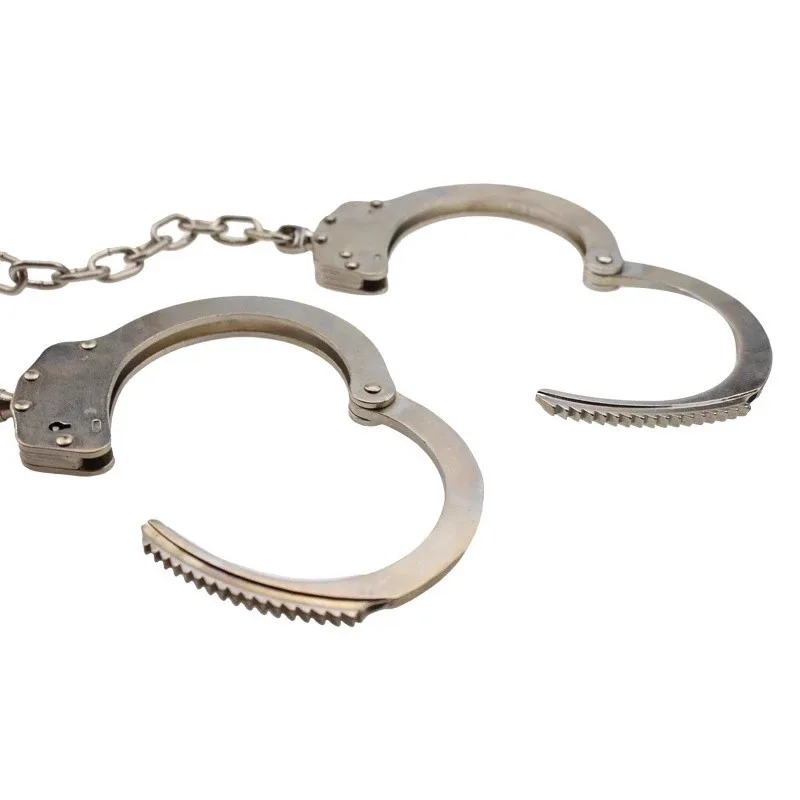 New Design Nickel Plated Handcuffs Wholesale